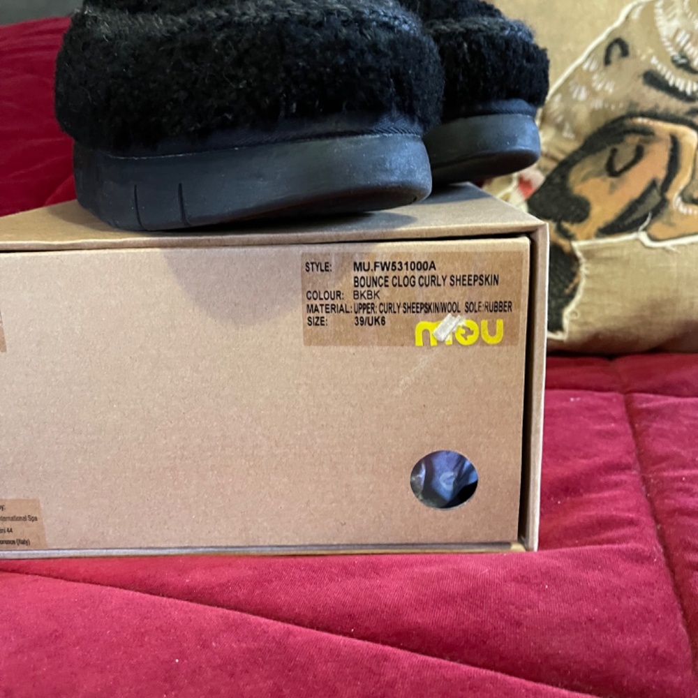 MOU  Bounce Clog Curly Sheepskin Size 39 - Picture 3 of 9